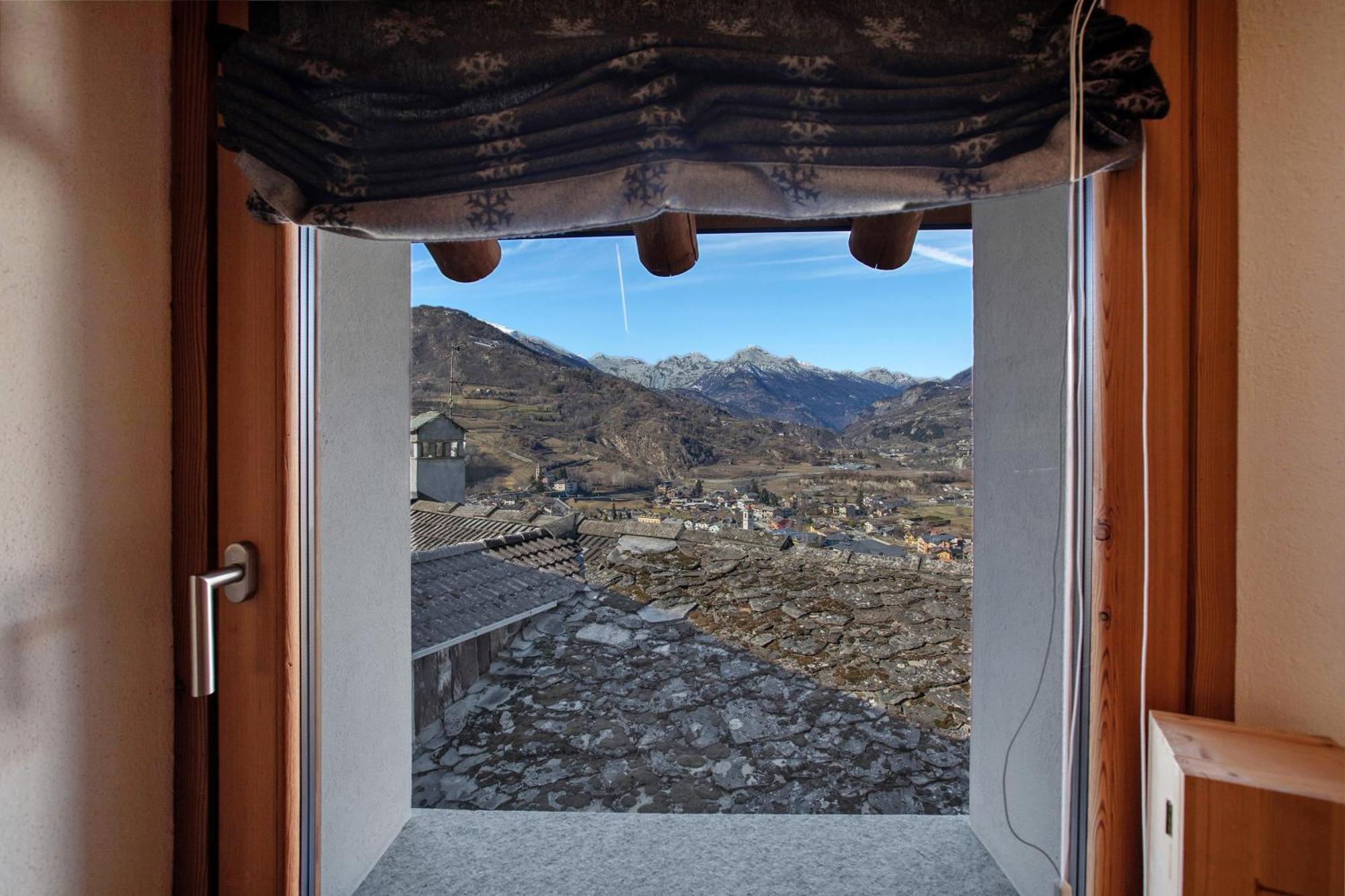 Vila Alpine A-S Aymavilles Exteriér fotografie