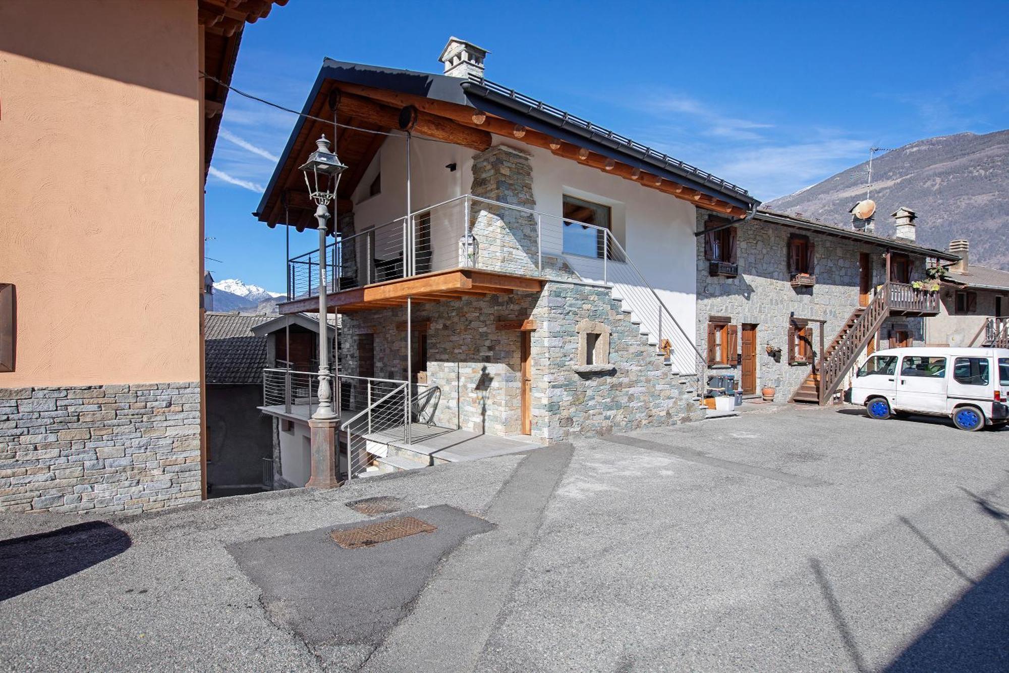 Vila Alpine A-S Aymavilles Exteriér fotografie
